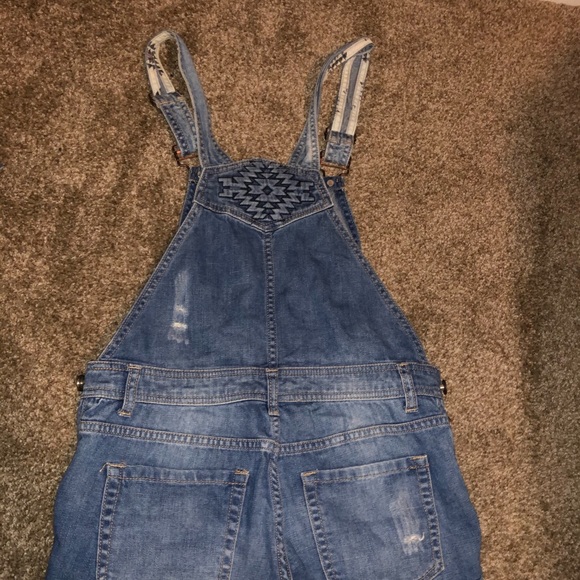 Overall shorts - Picture 3 of 4